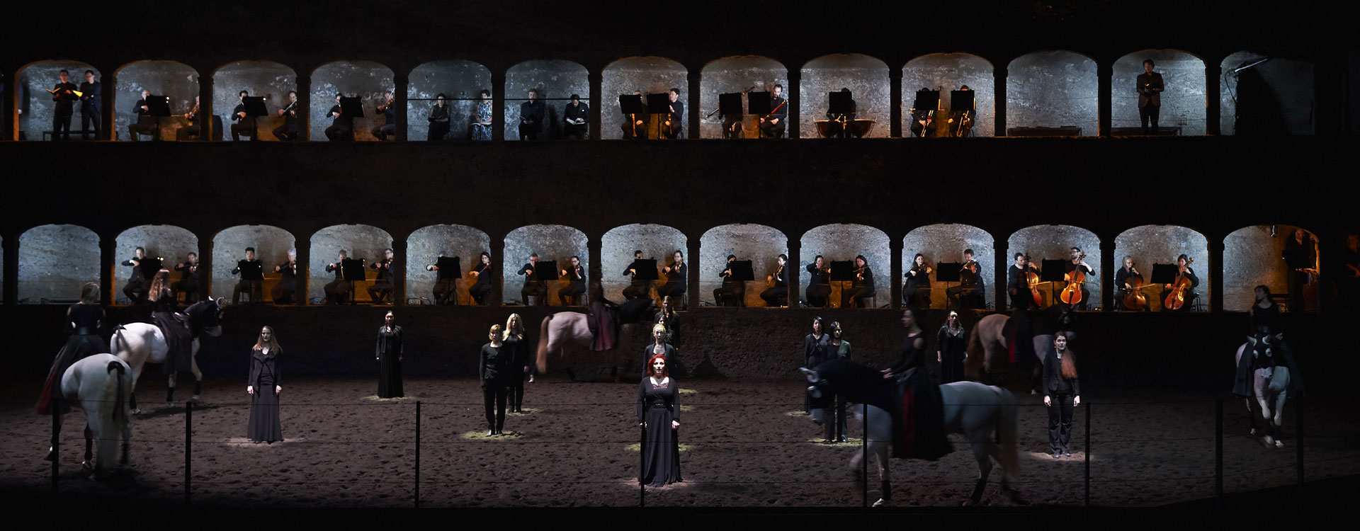 Bartabas Mozart Requiem - Horse Dressage