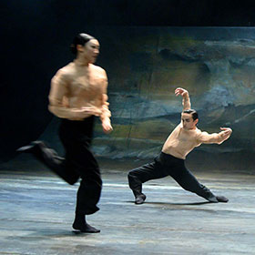 Der Liebhaber (The Lover) Ballet by Marco Goecke after Marguerite Duras
