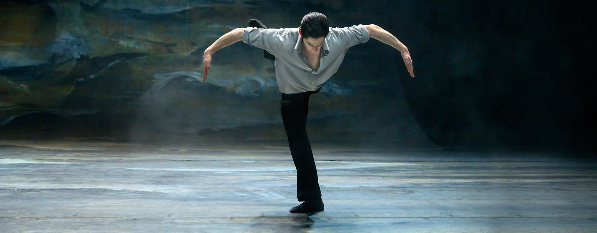 Der Liebhaber (The Lover) Ballet by Marco Goecke after Marguerite Duras