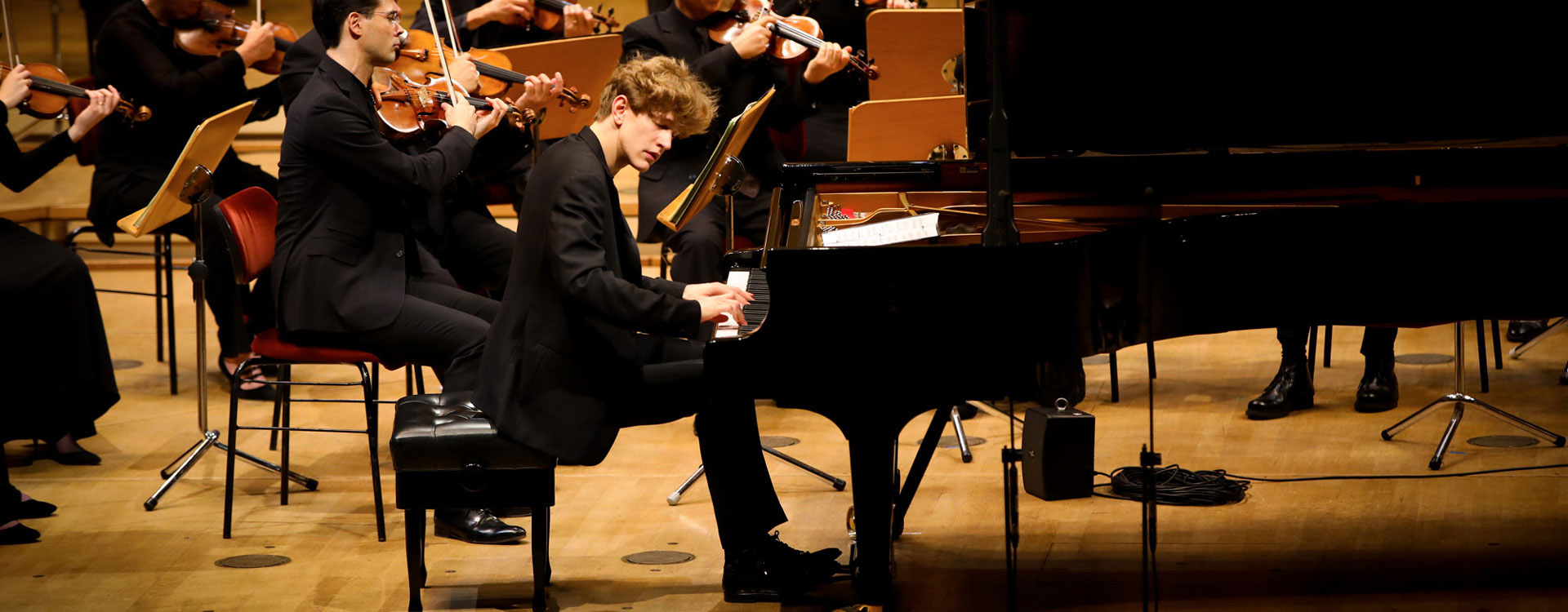 Jan Lisiecki Beethoven Complete Piano Concertos