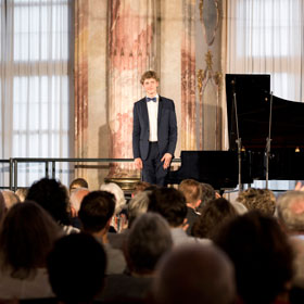 Jan Lisiecki - Night Music
