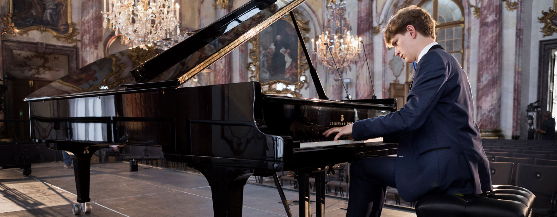 Jan Lisiecki - Night Music