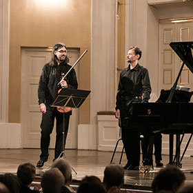 Kavakos Plays Beethoven Violin Sonstas