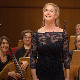 Klassik Cloud - The Deutsche Kammerphilharmonie Bremen