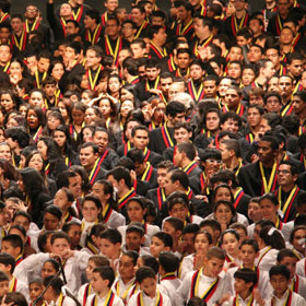 LA Phil Live from Caracas: Symphony for a Thousand