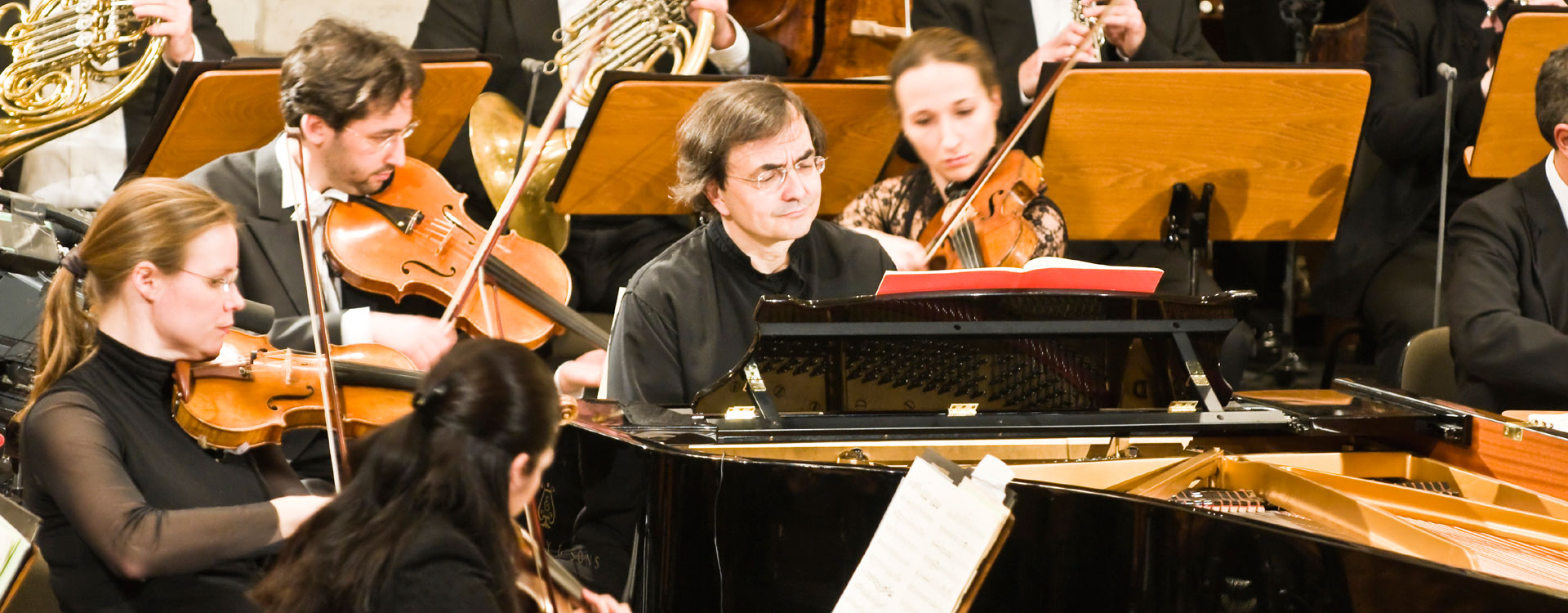 Mozart Week 2008: Pierre-Laurent Aimard & Tamara Stefanovich