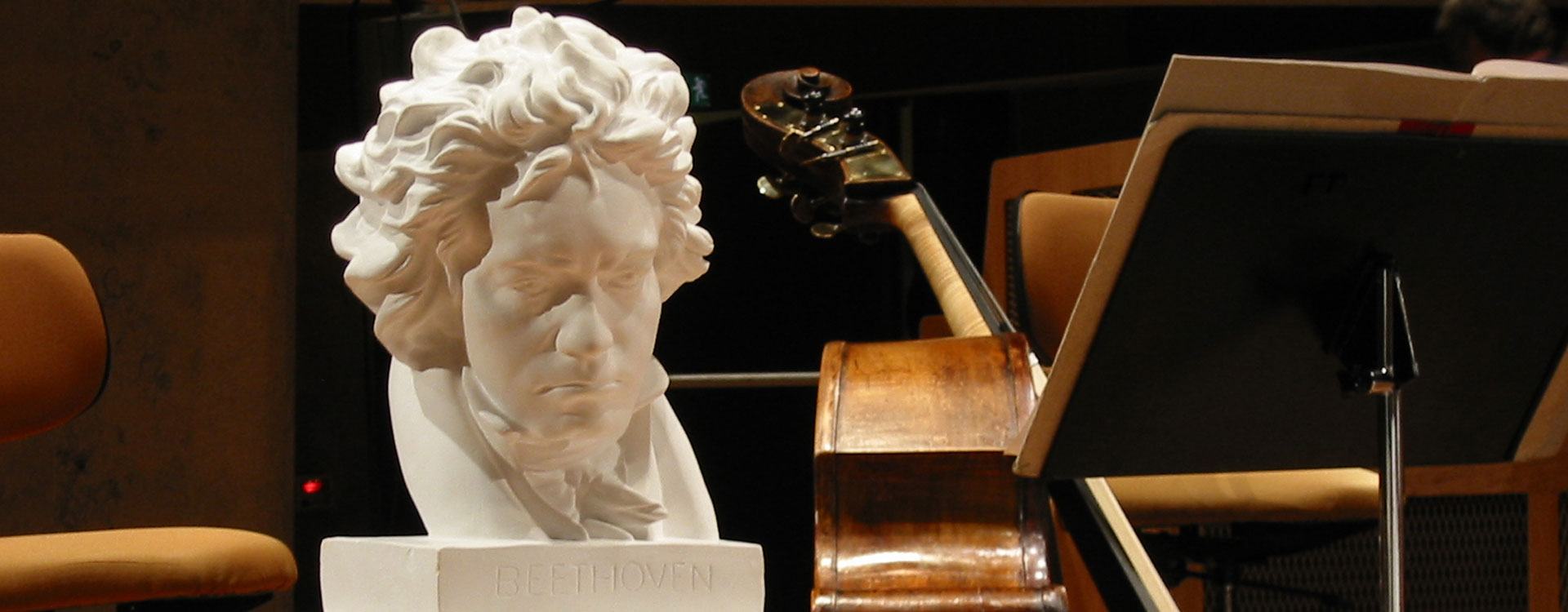 Kent Nagano Conducts Classical Masterpieces