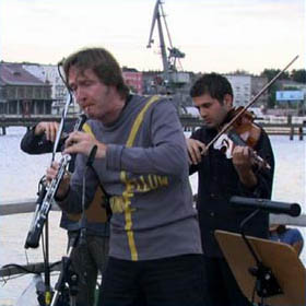 The Magic Oboe - Albrecht Mayer Portrayed