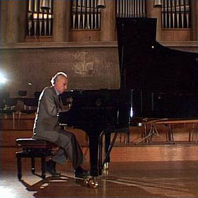 Maurizio Pollini - Chopin: Nocturnes